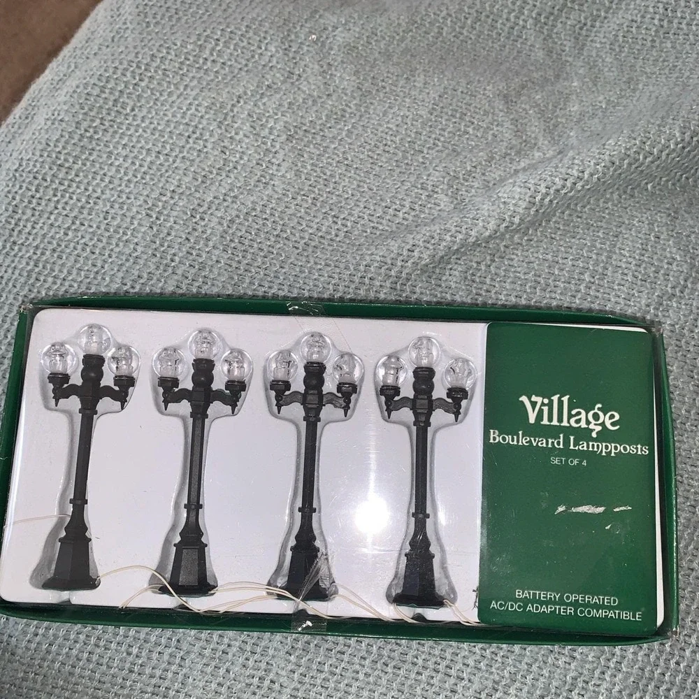 Department 56 Accessories for Villages Double Street Lamps Accessory Figurine...